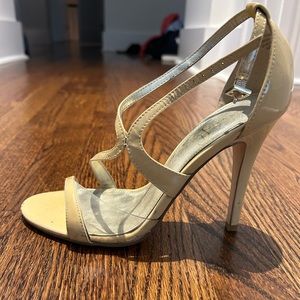 Ivanka trump cream/nude heels in size 8.5.